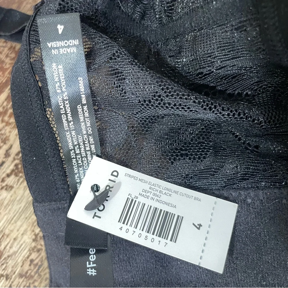 NWT TORRID Striped Mesh Elastic Longline‎ Cutout Bra 4X